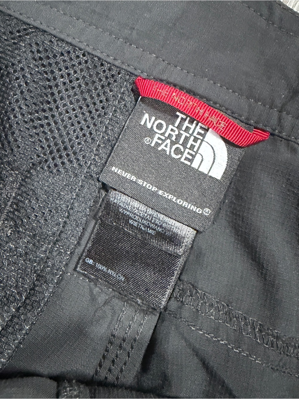 The North Face Cargo Hiking Shorts Charcoal Grey Size 34 Gorpcore - Picture 3 of 5